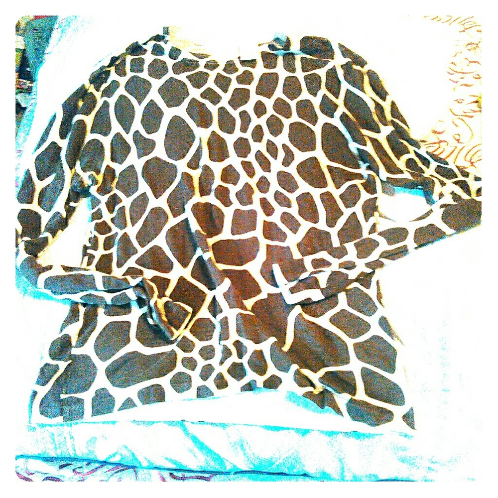 👚 animal print Isaac Sweater top